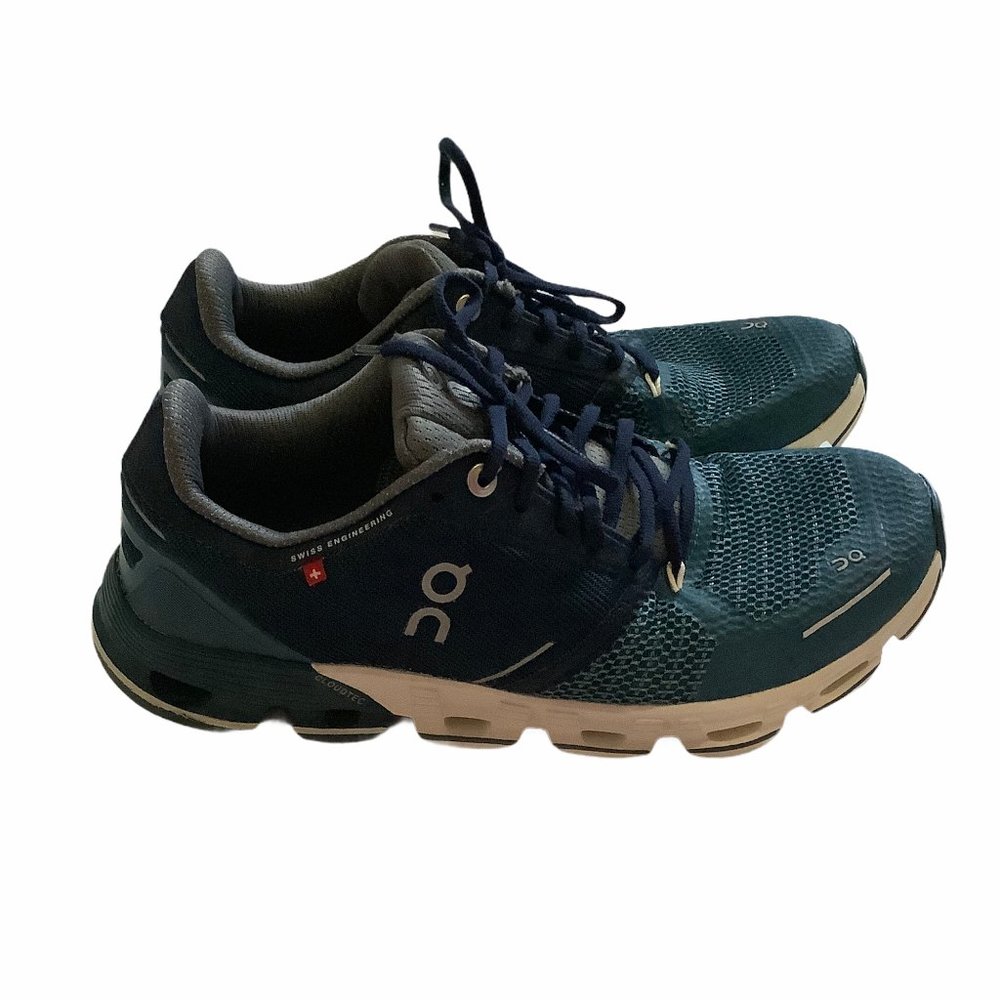 QC On Cloud Tec Swiss Engineering Running Shoes